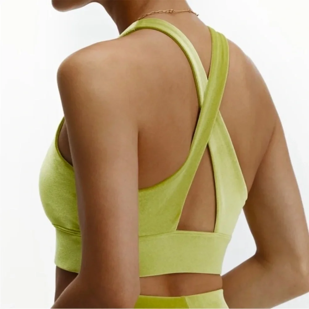NWT Fabletics Oasis Twist Front Velour Sports Bra Size XXL